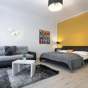 Wf-Apartment Westbahnhof Vienna